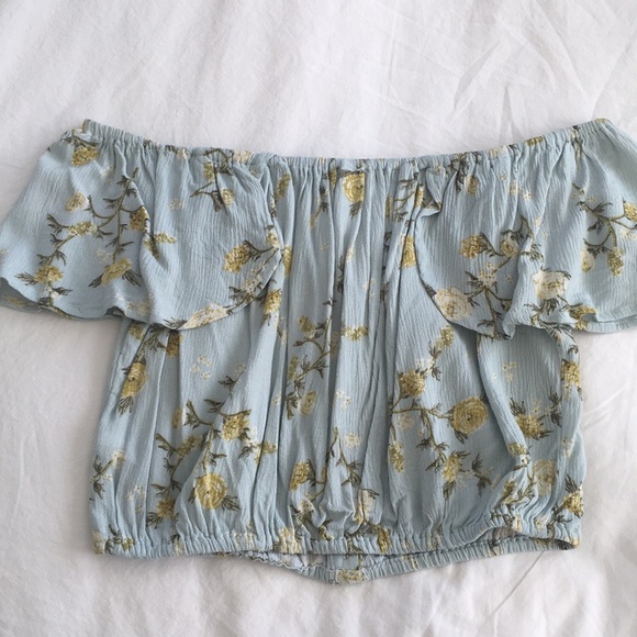 Off-Shoulder Top - Picture 2 of 2